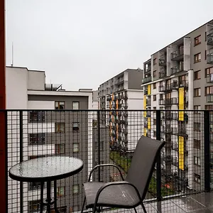 https://mokotow-2-bedroom-apartament.warsawhotelspoland.com